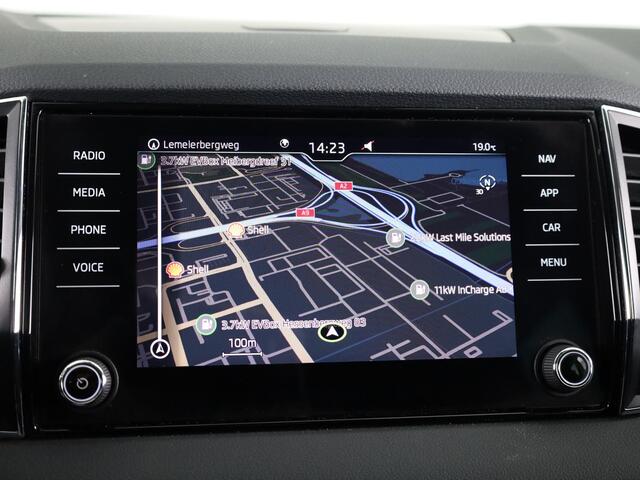 Skoda Karoq 1.0 TSI Business Edition 110pk | Camera | PDC v+a | Navigatie | Electr.achterklep | Trekhaak wegklapbaar |