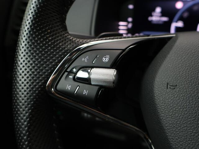 Skoda Karoq 1.5 TSI ACT Sportline Business | 150 PK | Automaat | Trekhaak wegklapbaar | Navigatiesysteem |