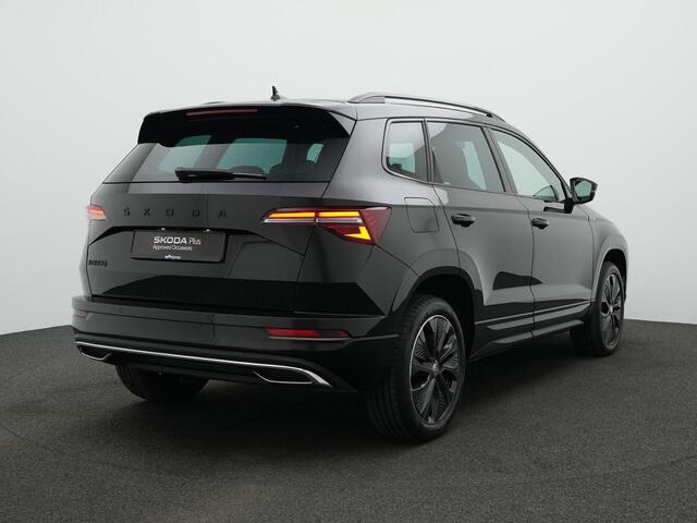 Skoda Karoq 1.5 TSI ACT 150 pk DSG Sportline Business | Panoramadak | Matrix LED | Stuur-/stoelverwarming | Achteruitrijcamera