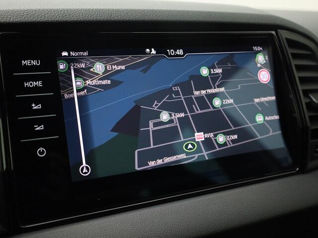 Skoda Karoq 1.5TSI/150PK ACT Sportline DSG · Navigatie · Trekhaak · Apple/Android Car Play · Camera · Garantie tot februari 2029 of 60000km.