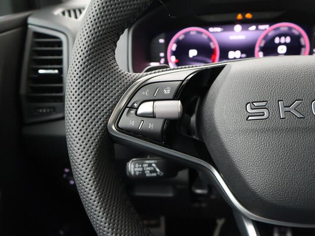 Skoda Karoq Sportline Business 1.5 TSI 150 PK DSG | Automaat | Trekhaak | Sportline lounge interieur | Elektrische achterklep |