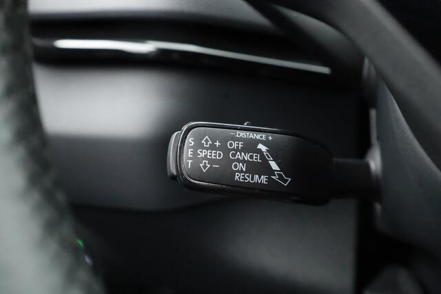 Skoda Karoq 1.5 TSI ACT DSG Style | Pano | Elek. Trekhaak | CarPlay | Keyless | Adapt. Cruise Nakijken!