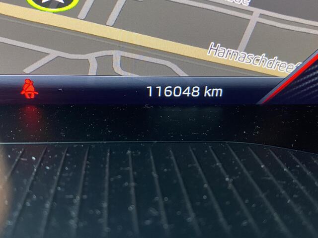 Skoda Karoq 1.5 TSi 150pk ACT Sportline Business met o.a. stoel-/stuurverwarming, LED, 19", virtual cockpit, etc.