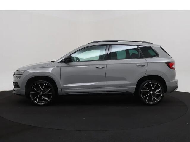 Skoda Karoq 1.5 TSI ACT Sportline Business PANO | LED | Cruise | Navi | Stoelverw. | Trekhaak | LMV 10-2020 135.873 KM