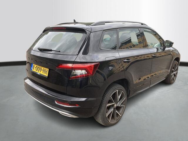Skoda Karoq 1.5 TSI 150pk ACT Sportline Business / Navigatie / Stoelverwarming / Camera
