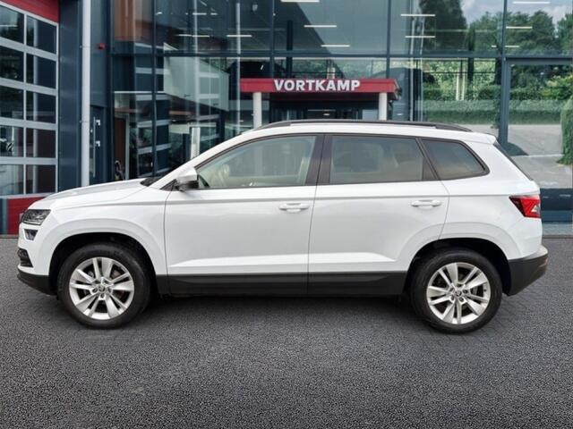 Skoda Karoq 1.5 TSI DSG AMBITION TREKHAAK/CAMERA/NAVI/CARPLAY/ACC/STOELVERW