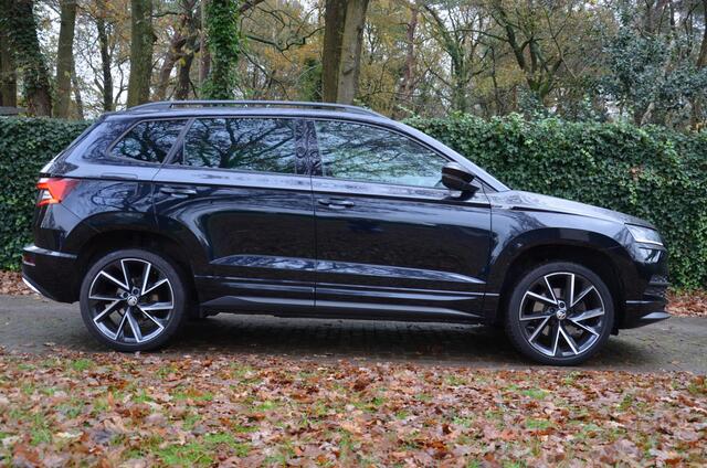 Skoda Karoq 1.5 TSI ACT Sportline Business Navi/Audio installatie premium/Led/Pdc/Ecc/Stoelverwarming/Virtual Cockpit/Achteruitrijcamera/Cr-Control adaptief/Extra getint glas