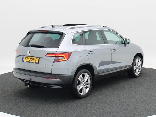 Skoda Karoq 1.5 TSi 150 Pk Style Business | Panoramadak | Canton | Trekhaak | Stoelverwarming | Adaptive Cruise | Navigatie | Carplay | Camera | 18 inch | 108.873 Km!!