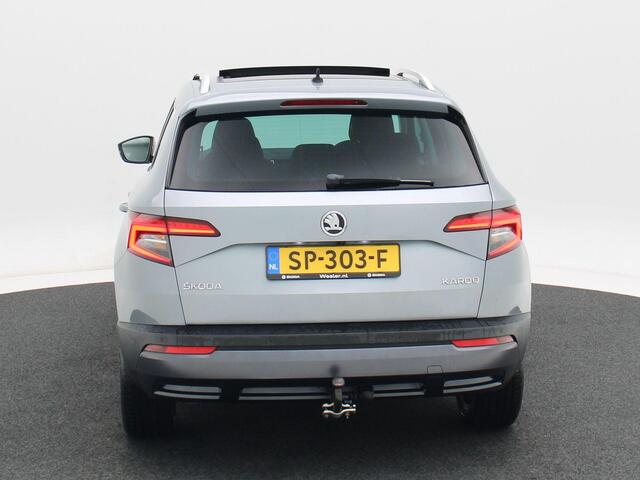 Skoda Karoq 1.5 TSi 150 Pk Style Business | Panoramadak | Canton | Trekhaak | Stoelverwarming | Adaptive Cruise | Navigatie | Carplay | Camera | 18 inch | 108.873 Km!!