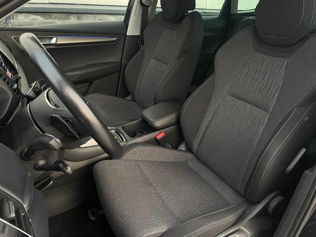 Skoda Karoq 1.5 TSI ACT Style | LED | Elek. Trekhaak | Navi | Carplay | Camera | Virtual Cockpit