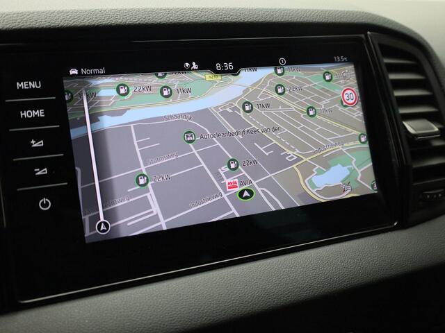 Skoda Karoq 1.5TSI/150PK ACT Sportline DSG · Navigatie · Trekhaak · Apple/Android Car Play · Camera · Einde garantie 11-03-2029 of 60000km.