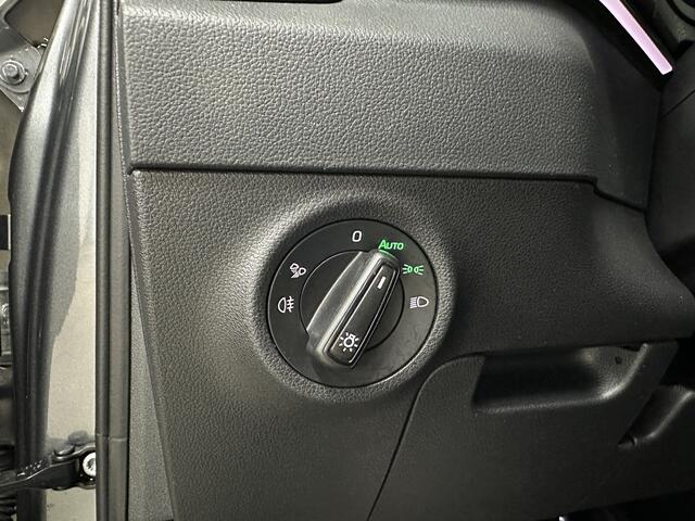 Skoda Karoq 1.5 TSI 150pk ACT Sportline | Elek. Trekhaak | Navigatiepakket | Adaptief Cruice control