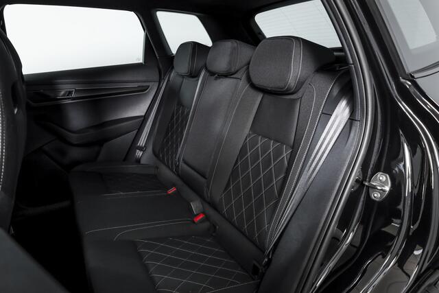 Skoda Karoq 1.5 TSI ACT Sportline Business 150 PK - Automaat | Elek. Trekhaak | Dig. Cockpit | Adapt. Cruise | PDC | Camera | NAV + App. Connect | ECC | DAB | LM 18" | 7979