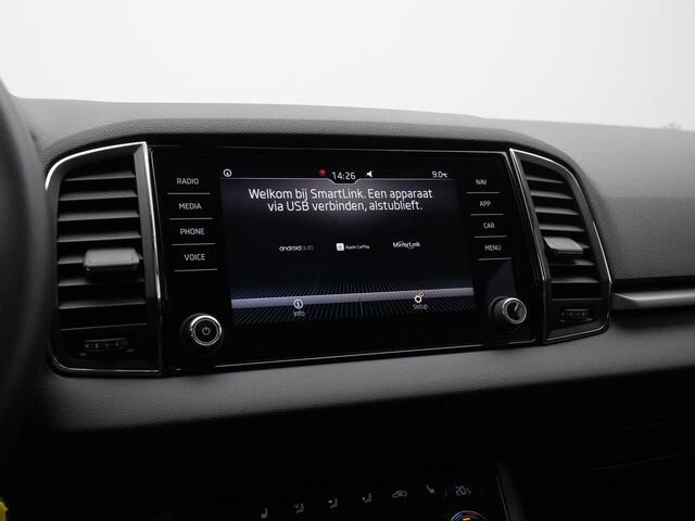 Skoda Karoq 1.0 TSI 115 pk DSG Ambition Business | Panoramadak | Trekhaak | Achteruitrijcamera | Stoelverwarming | Navigatie