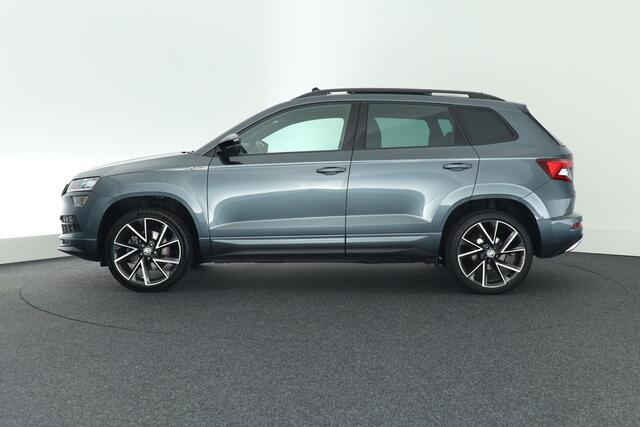 Skoda Karoq 1.5 TSI 150pk DSG Sportline Business Panoramadak Trekhaak Stoelverwarming