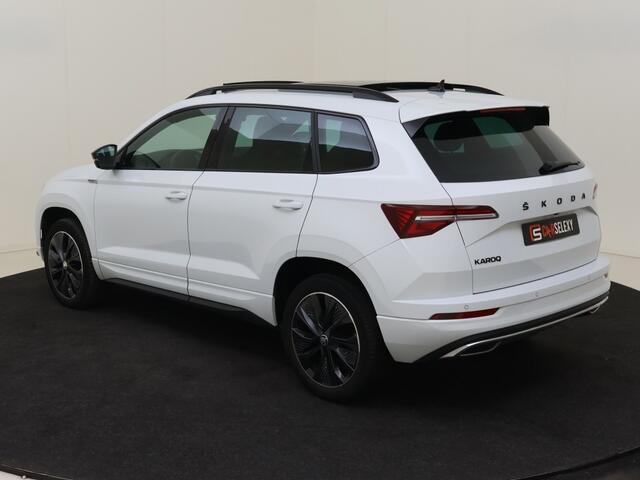 Skoda Karoq 1.5 TSI Sportline Business Automaat Panoramaschuifdak