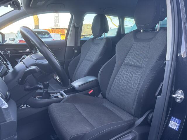 Skoda Karoq 1.5 TSI ACT Business | Stuurverwarming | Apple Carplay | Parkeer Sensoren | Cruise