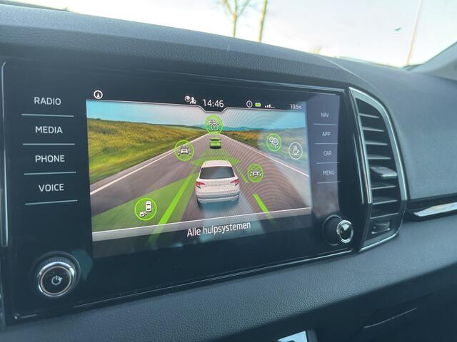 Skoda Karoq 1.5 TSI ACT Business | Stuurverwarming | Apple Carplay | Parkeer Sensoren | Cruise