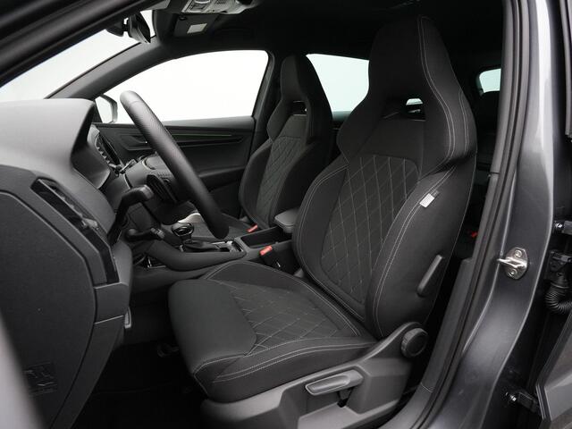 Skoda Karoq 1.5 TSI ACT 150 pk DSG Sportline | Trekhaak | Matrix LED | Stuur-/achterbankverwarming | Achteruitrijcamera