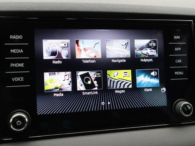 Skoda Karoq 1.5 TSi 150 Pk Automaat Sportline Business | Trekhaak | Canton Audio | Camera | Adaptive Cruise | Zwarte Hemel | 19 Inch | 43.935 Km!!