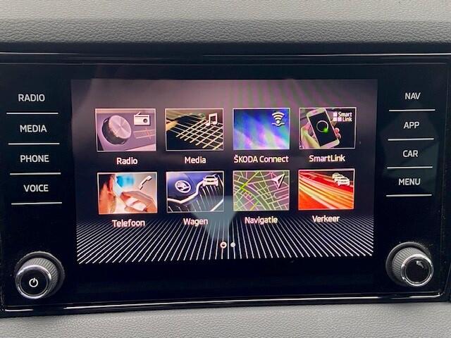 Skoda Karoq 1.5 TSI ACT Ambition Business / Navi / Trekhaak / Carplay