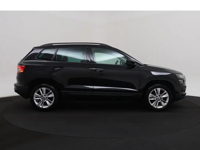 Skoda Karoq 1.5 TSI ACT Business Edition Autom Navi Pdc Ecc T-haak Bj:2020