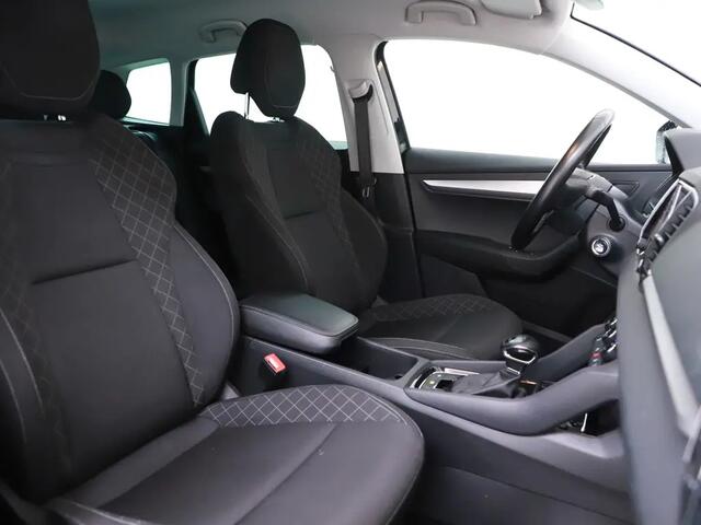 Skoda Karoq 1.5 TSI ACT Business Edition Autom Navi Pdc Ecc T-haak Bj:2020