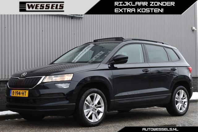 Skoda Karoq 1.0 TSI Business Edition Panorama, Carplay, PDC, Navi DAB, Navi