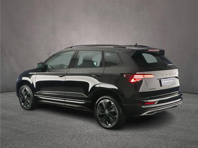 Skoda Karoq Sportline Business 1.5 TSI 150pk DSG Automaat Trekhaak, Adaptive cruise control, LED matrix koplampen, Navigatie, Achteruitrijcamera, Elektrische achterklep