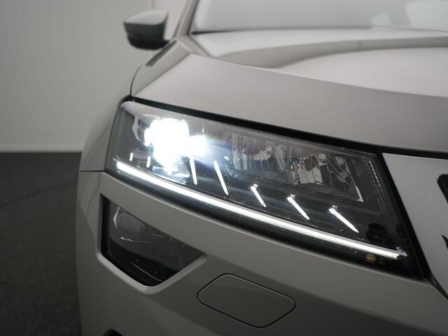 Skoda Karoq 1.5 TSI 150 DSG Business Edition - RIJKLAARPRIJS - Automaat - All Seasonbanden - Stoelverwarming - Trekhaak