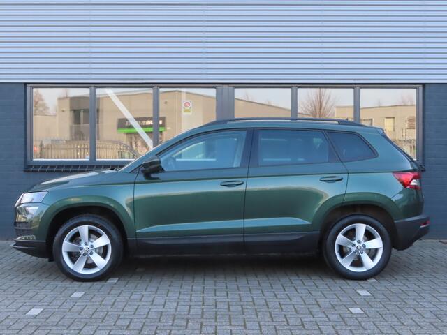 Skoda Karoq 1.5 TSI ACT Ambition DSG | stoelverwarming | parkeersensoren voor + achter |