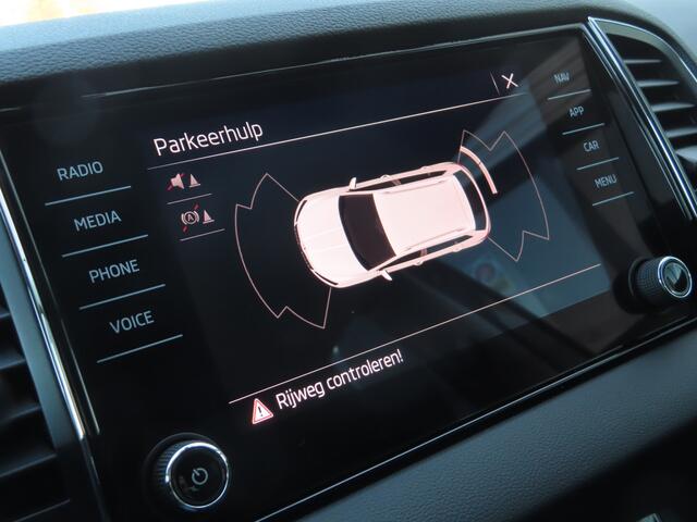 Skoda Karoq 1.5 TSI ACT Ambition DSG | stoelverwarming | parkeersensoren voor + achter |