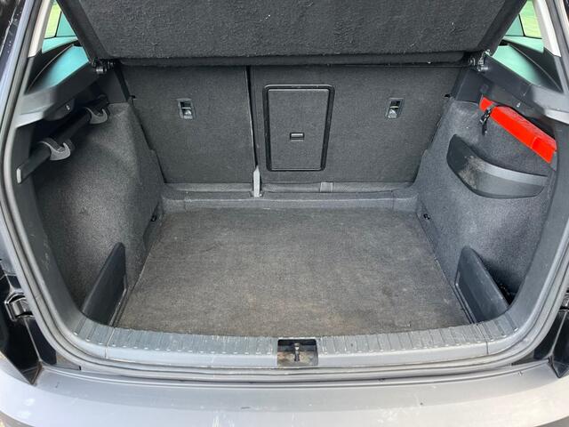 Skoda Karoq 1.5 TSI ACT BUS. ED.AUTOMAAT, NAP LOGISCH.