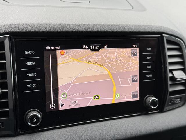 Skoda Karoq 1.5 TSI AUT. *!* SPORTLINE *!* PANODAK/ RADAR/ 19 INCH/ CAMERA/ CANTON *!*