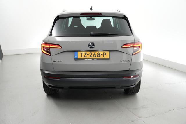 Skoda Karoq 116 pk DSG- Sportline- 19" -Privacyglas-ACC-Zeer nette auto! distributie vervangen, Carplay, Stoelverw,