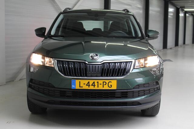 Skoda Karoq 1.0 TSI Business Edition Navigatie | Parkeersensoren | Cruise Control |