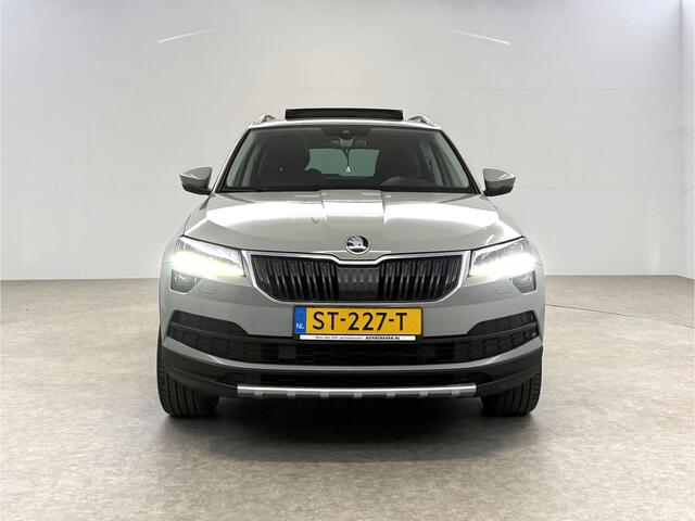 Skoda Karoq 1.5 TSI ACT Style Business | Pano | Sfeer | Camera | Canton | Memory | Trekh. | Carplay | Adap. Cruise | NAP