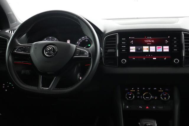 Skoda Karoq 1.5 TSI ACT Style Sportline | Automaat | ACC | Stoel- & Stuurverwarming | Canton Audio | Keyless Entry | Camera