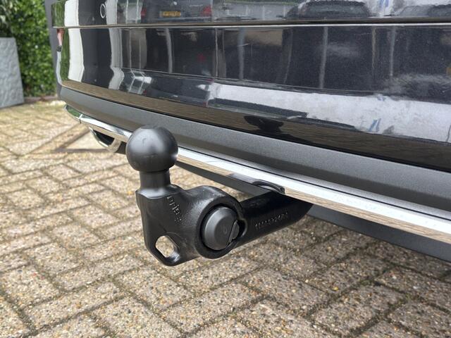 Skoda Karoq 1.5 TSI ACT 150PK DSG Sportline Business | Pano | Camera | Trekhaak |