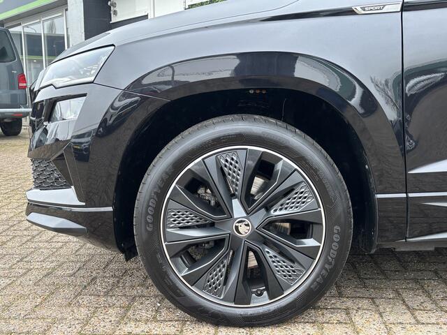 Skoda Karoq 1.5 TSI ACT 150PK DSG Sportline Business | Pano | Camera | Trekhaak |