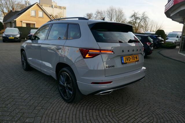 Skoda Karoq 1.5 TSI SPORTL. BUS. 150 PK NIEUW MODEL/CAMERA/MATRIX LED