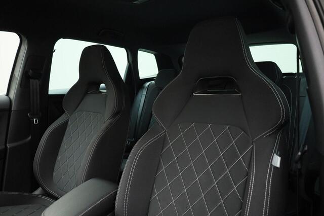 Skoda Karoq 1.5TSI/150PK ACT Sportline Business · Navigatie · Apple/Android Car Play · Camera + Parkeersensoren · Garantie t/m 22-02-2028 of 100.000km.