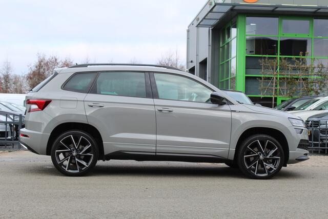 Skoda Karoq 1.5 TSI 150Pk ACT Sportline Business Automaat | Trekhaak