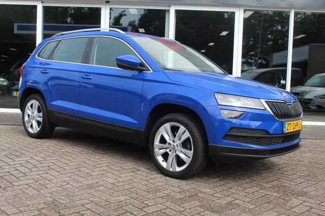Skoda Karoq 1.0 TSI Style Business//Navi//Camera//Stoelverwarming//Trekhaak!!