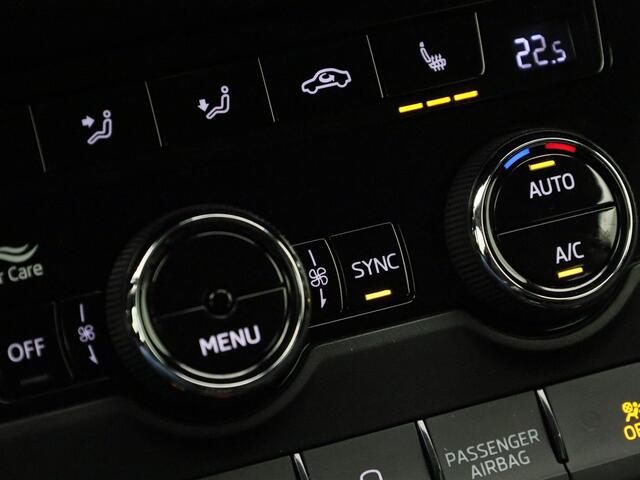 Skoda Karoq 1.0TSI/115PK Selection · Navigatie · Apple/Android Car Play · Camera + Parkeersensoren · Garantie t/m 27-03-2027