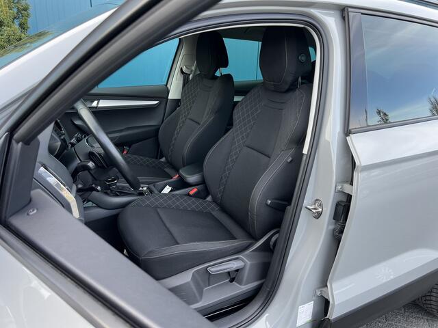 Skoda Karoq 1.5 TSI DSG AUT. Business Edition CARPLAY | STOEL/STUURVERW | ADAPT.CRUISE | NAV | PDC | LMV