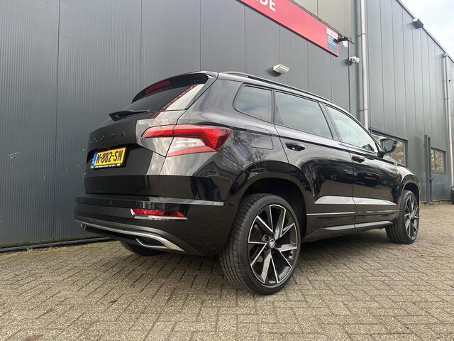 Skoda Karoq 1.5 TSI ACT Sportline Business | Digital dashbord | Stoelverwarming