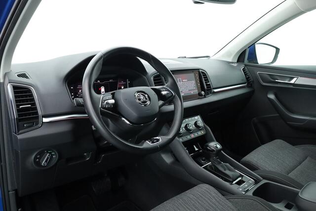 Skoda Karoq 1.5 TSI ACT Style DSG | Navi | Adapt. Cruise | Camera | Keyless | All Season | Apple CarPlay | Stoelverw.