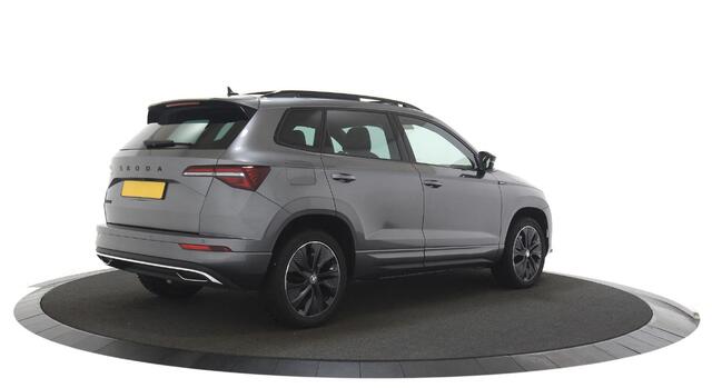 Skoda Karoq 1.5 TSI ACT Sportline Business Leer / Panoramadak / Camera 360