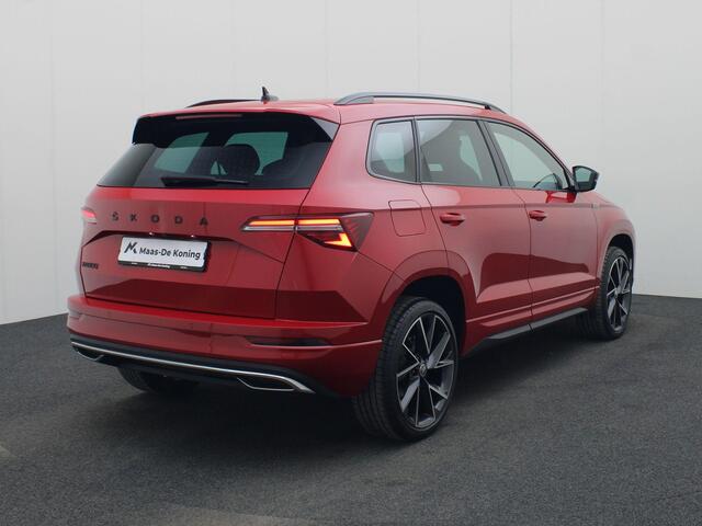 Skoda Karoq 1.5TSI/150PK ACT Sportline DSG · Navigatie · Apple/Android · Camera + Parkeersensoren · Garantie t/m 28-09-2027 of 60000km.